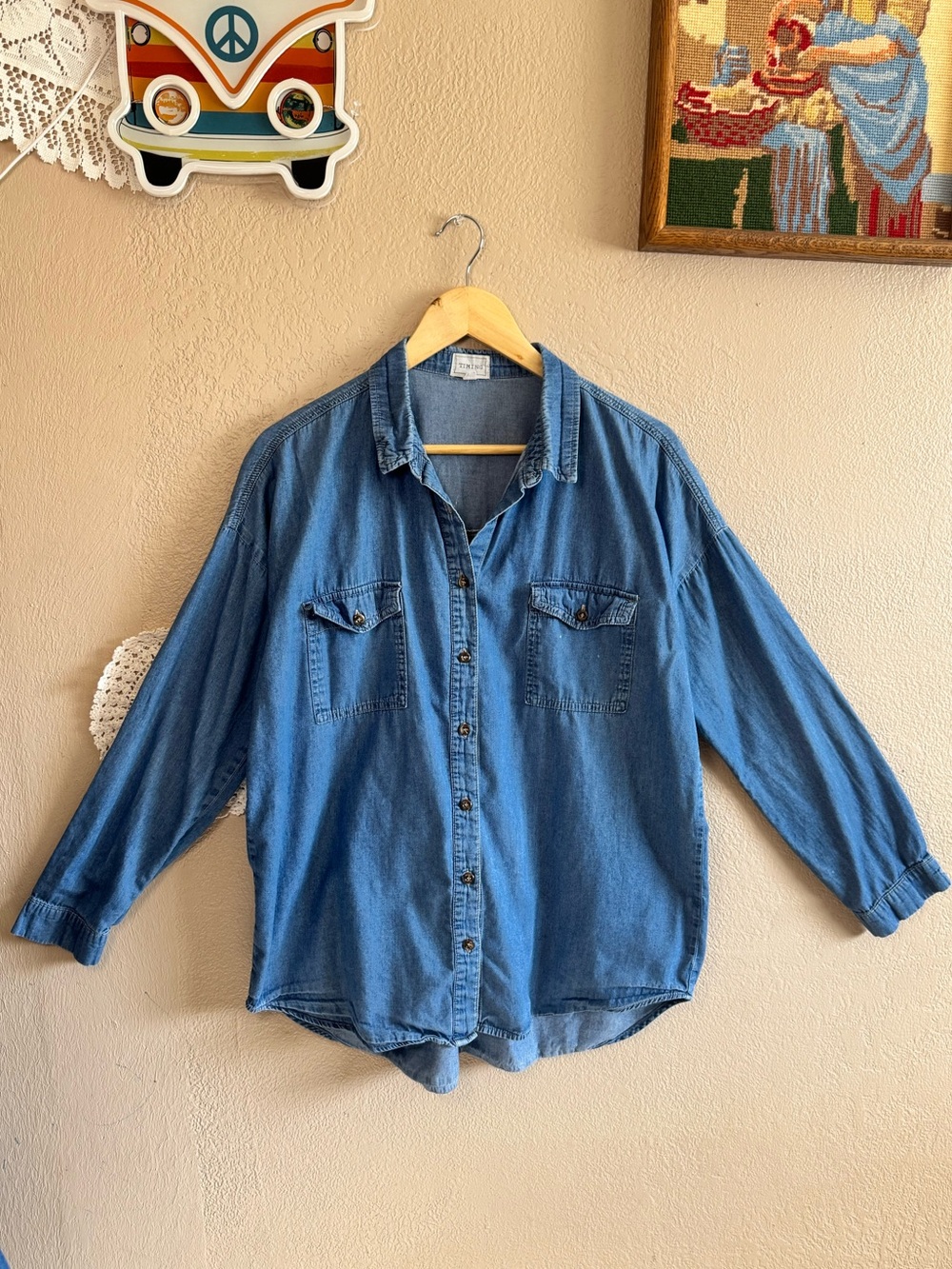 TIMING | Casual Chambray Denim Button-Up Shirt| Size Large